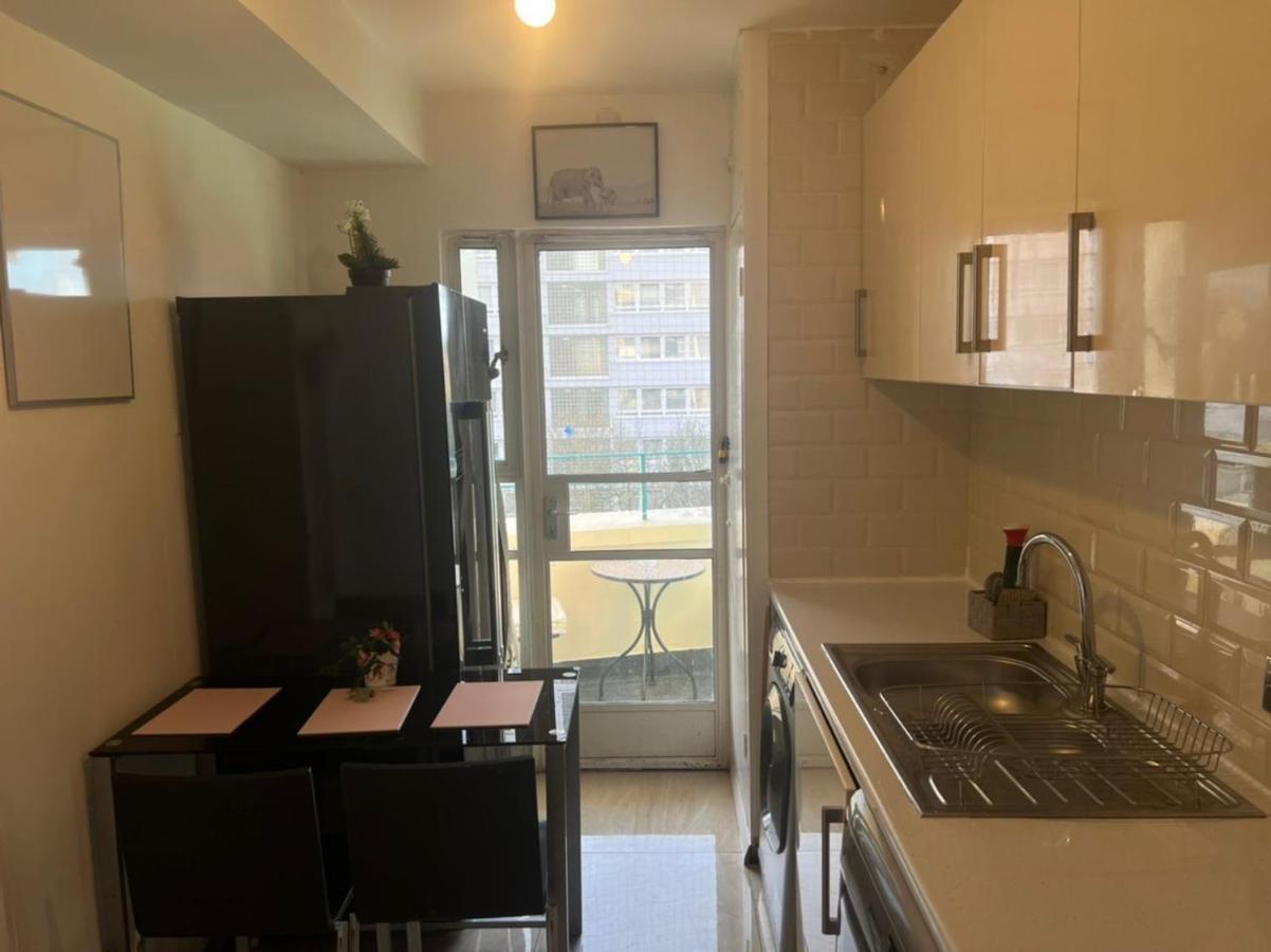 Cosy 2-Bedroom Flat In Finsbury Park, Modern, Convenient & Close To Central London! Londres Exterior foto
